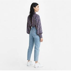 Levi’s wedgie size 31